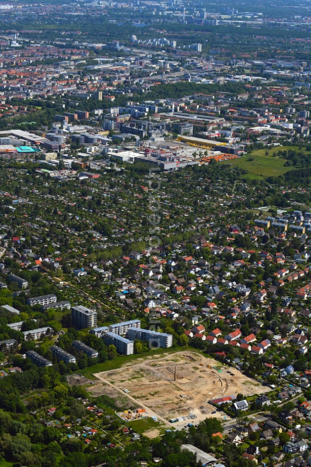 Berlin from above - Construction site to build a new multi-family residential complex HUGOS of Bonava Deutschland GmbH on Britzer Strasse in the district Mariendorf in Berlin, Germany