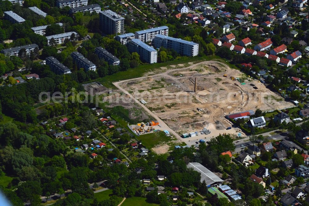 Aerial image Berlin - Construction site to build a new multi-family residential complex HUGOS of Bonava Deutschland GmbH on Britzer Strasse in the district Mariendorf in Berlin, Germany