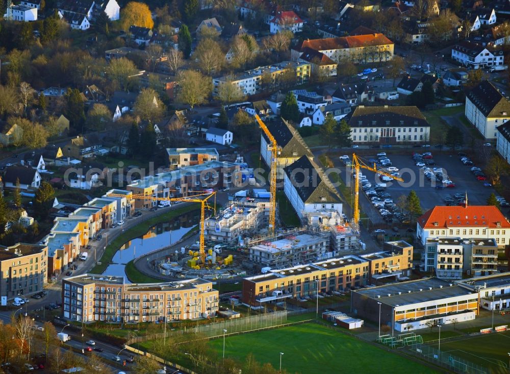 Hamburg from above - Construction site to build a new multi-family residential complex Jenfelder Au on Kuehnbachring in the district Jenfeld in Hamburg, Germany