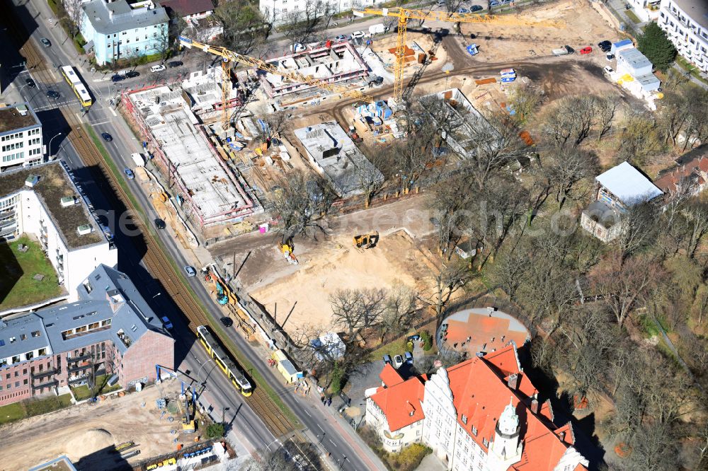 Aerial photograph Berlin - Construction site to build a new multi-family residential complex Joachimstrasse corner Lindenstrasse in the district Koepenick in Berlin