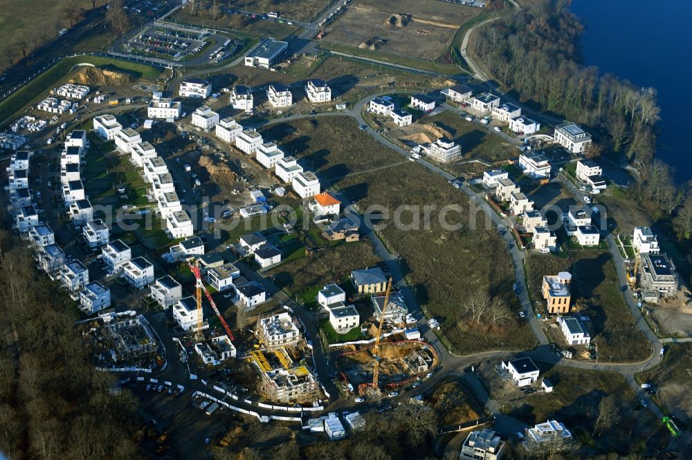 Potsdam from the bird's eye view: Construction site to build a new multi-family residential complex on Lake Jungfernsee in Potsdam in the state Brandenburg, Germany