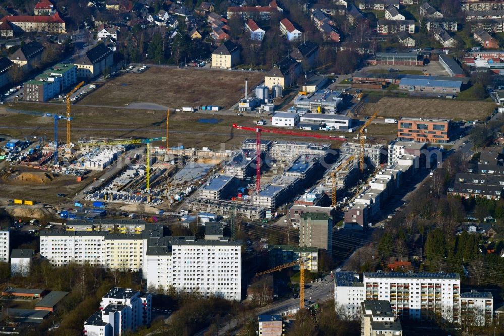 Aerial image Hamburg - Construction site to build a new multi-family residential complex on Kaskadenpark in Hamburg, Germany