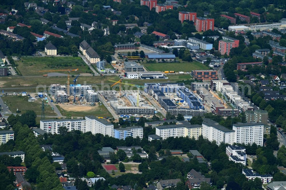 Hamburg from above - Construction site to build a new multi-family residential complex on Kaskadenpark in Hamburg, Germany