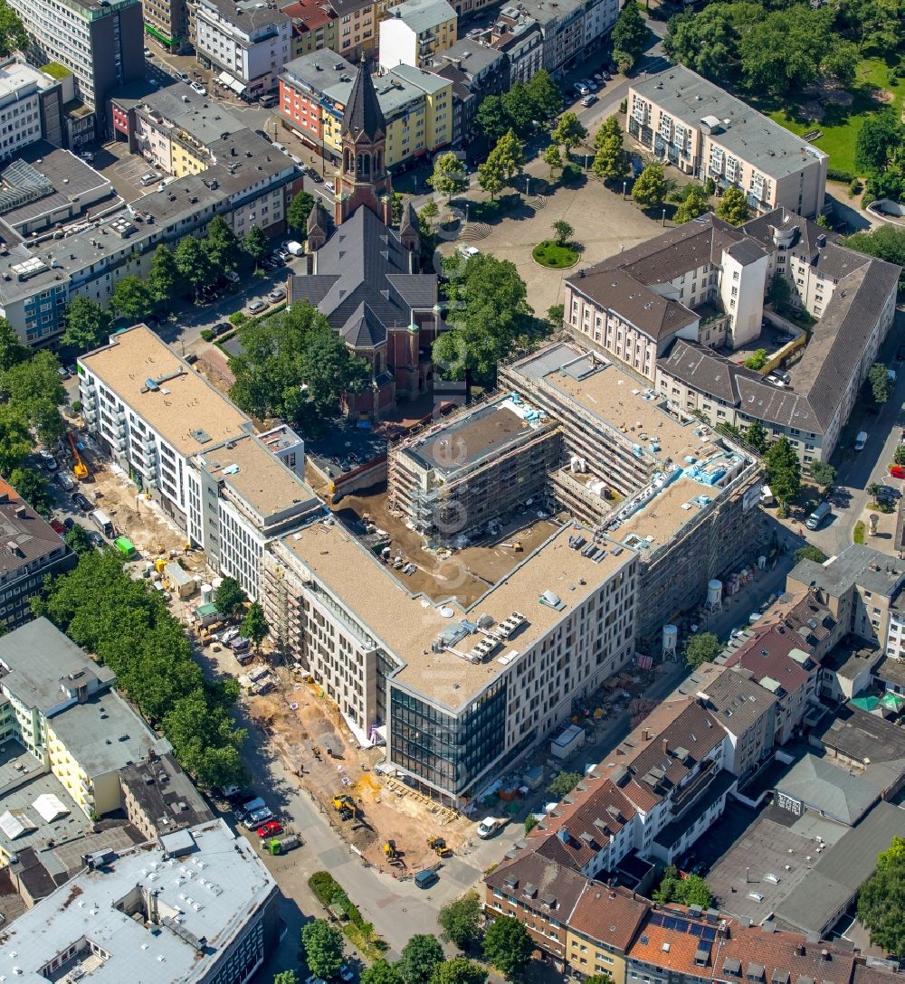 Aerial photograph Essen - Construction site to build a new multi-family residential complex Kastanienhoefe the Allbau AG, designed by the architectural firm gna and with the general contractor Ed. Zueblin AG in Essen in the state North Rhine-Westphalia