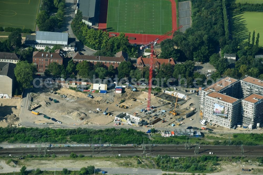 Aerial image Berlin - Construction site to build a new multi-family residential complex Kruppstrasse - Lehrter Strasse in Berlin