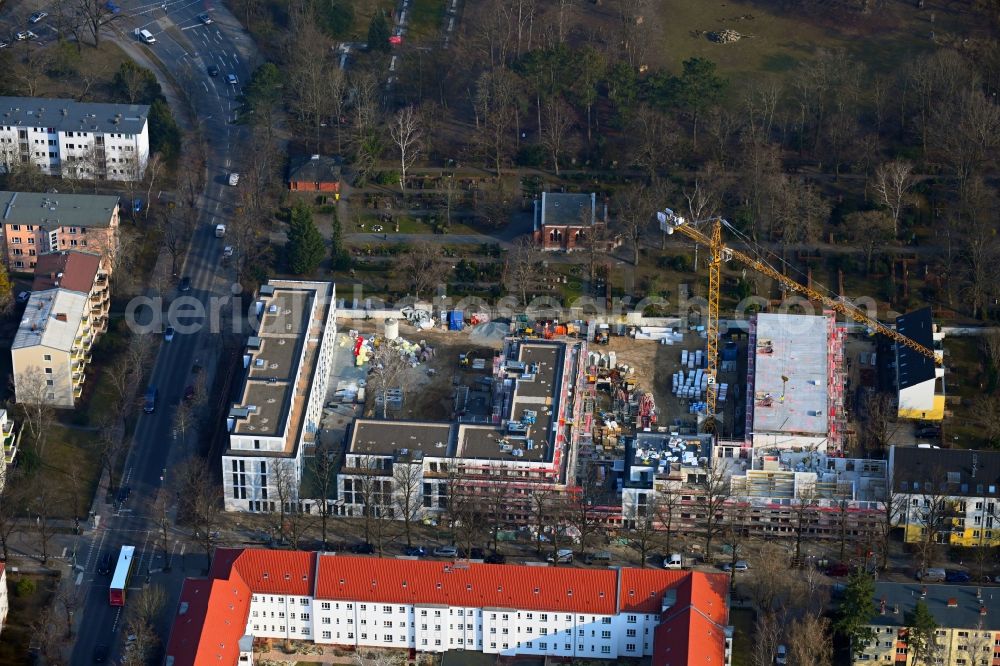 Berlin from the bird's eye view: Construction site to build a new multi-family residential complex Lankwitzer Hofgaerten on Muehlenstrasse in the district Lankwitz in Berlin, Germany