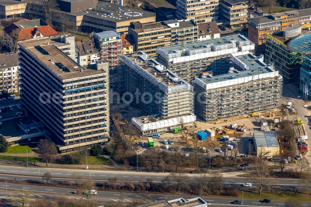 Düsseldorf from the bird's eye view: Construction site to build a new multi-family residential complex a??LaViea?? on Schwannstrasse in Duesseldorf in the state North Rhine-Westphalia, Germany