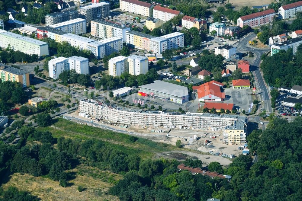 Teltow from above - Construction site to build a new multi-family residential complex Lichterfelder Allee corner Schoenower Strasse in Teltow in the state Brandenburg, Germany