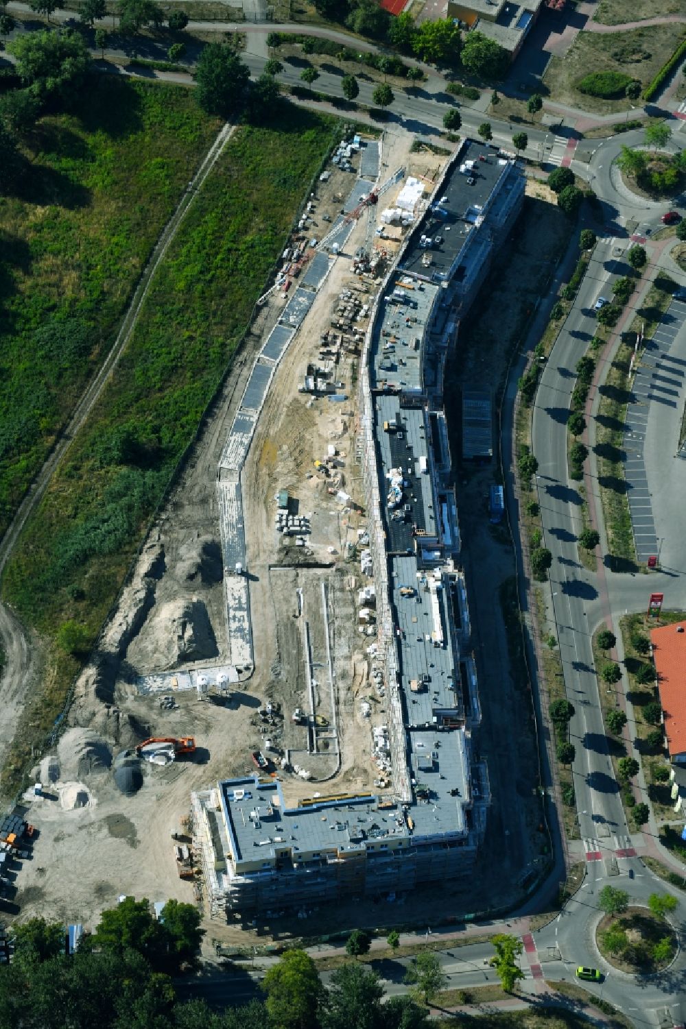 Aerial photograph Teltow - Construction site to build a new multi-family residential complex Lichterfelder Allee corner Schoenower Strasse in Teltow in the state Brandenburg, Germany