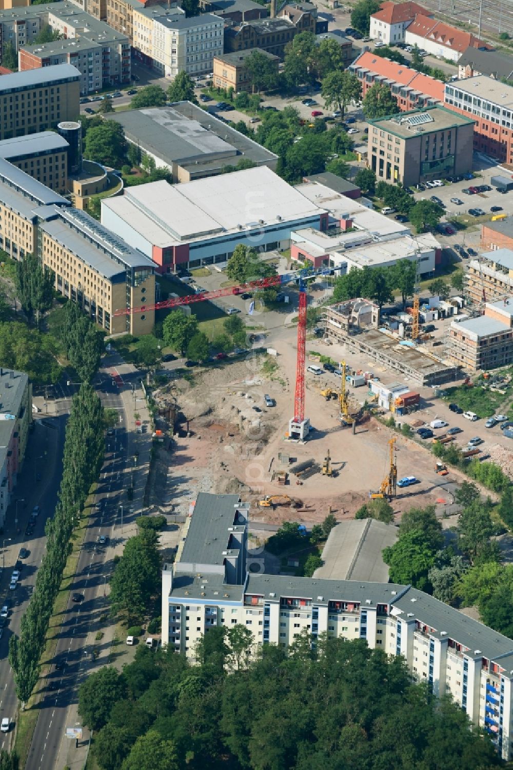 Aerial image Magdeburg - Construction site to build a new multi-family residential complex Luisencarre on Erzbergerstrasse in Magdeburg in the state Saxony-Anhalt, Germany