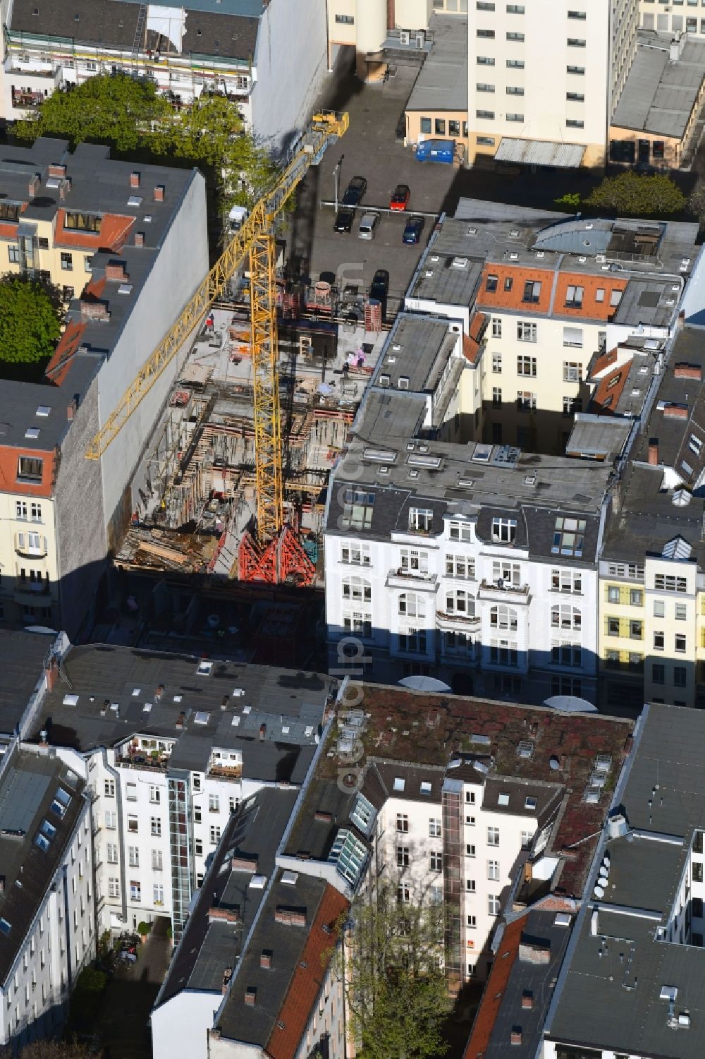 Aerial photograph Berlin - Construction site to build a new multi-family residential complex MARBURGER4 on Marburger Strasse in Berlin, Germany