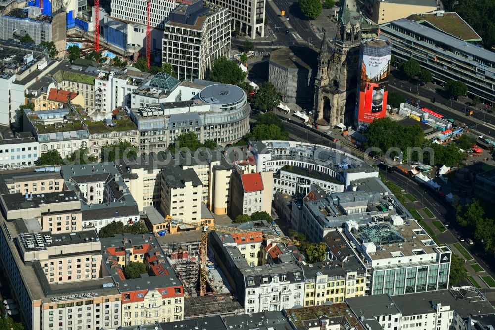 Aerial photograph Berlin - Construction site to build a new multi-family residential complex MARBURGER4 on Marburger Strasse in Berlin, Germany