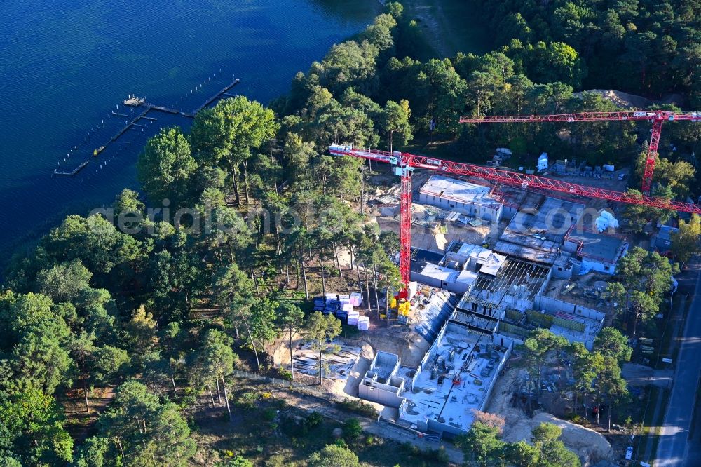 Bad Saarow from the bird's eye view: Construction site to build a new multi-family residential complex Marina Apartments on street Friedrich-Engels-Damm in Bad Saarow in the state Brandenburg, Germany