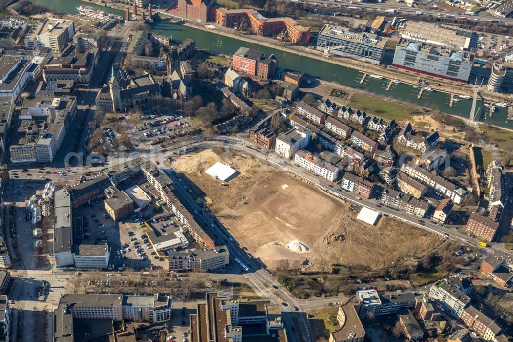 Aerial image Duisburg - Construction site to build a new multi-family residential complex Mercatorviertel along the Oberstrasse - Poststrasse and Gutenbergstrasse in Duisburg in the state North Rhine-Westphalia, Germany