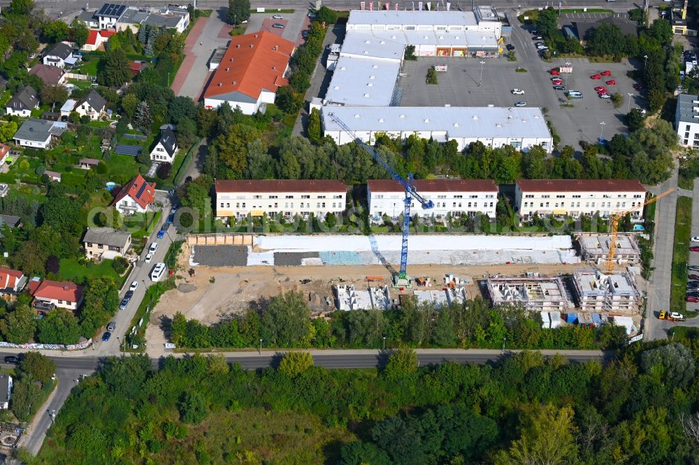 Berlin from above - Construction site to build a new multi-family residential complex Am Niederfeld - Rosenhagener Strasse - Hohenseeweg - Steffenshagener Strasse in the district Kaulsdorf in Berlin, Germany