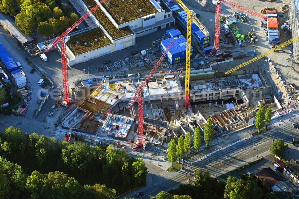 München from the bird's eye view: Construction site to build a new multi-family residential complex Wohnquartier on Nockherberg of Bayerische Hausbau GmbH & Co. KG in Munich in the state Bavaria, Germany