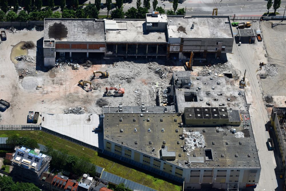 München from above - Construction site to build a new multi-family residential complex Am Nockherberg - Regerstrasse - Poppelstrasse in the district Au-Haidhausen in Munich in the state Bavaria, Germany