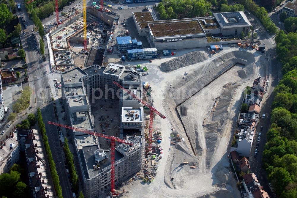 München from the bird's eye view: Construction site to build a new multi-family residential complex Am Nockherberg - Regerstrasse - Poppelstrasse in the district Au-Haidhausen in Munich in the state Bavaria, Germany