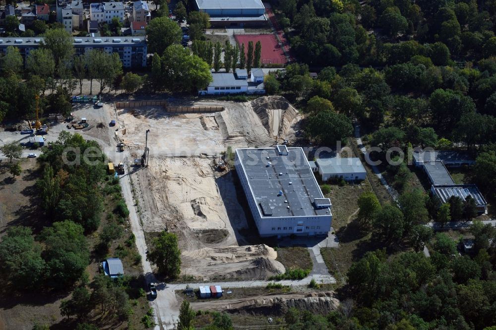 Aerial photograph Berlin - Construction site to build a new multi-family residential complex on Charlotte-E.Pauly-Strasse in the district Friedrichshagen in Berlin, Germany