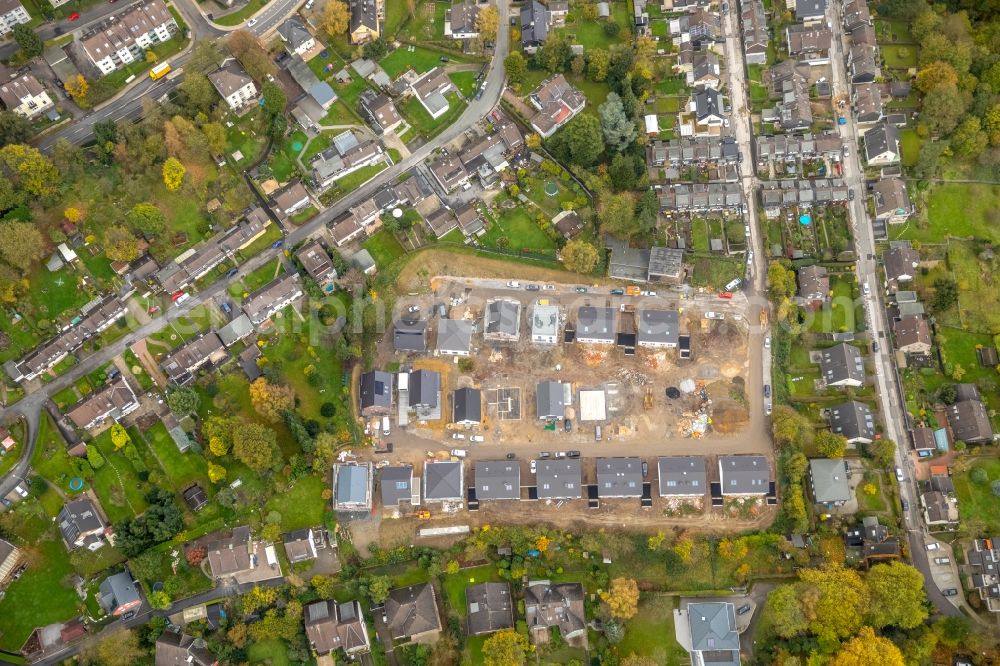 Aerial photograph Velbert - Construction site to build a new multi-family residential complex on the former Jahn-Sportplatz in the district Neviges in Velbert in the state North Rhine-Westphalia