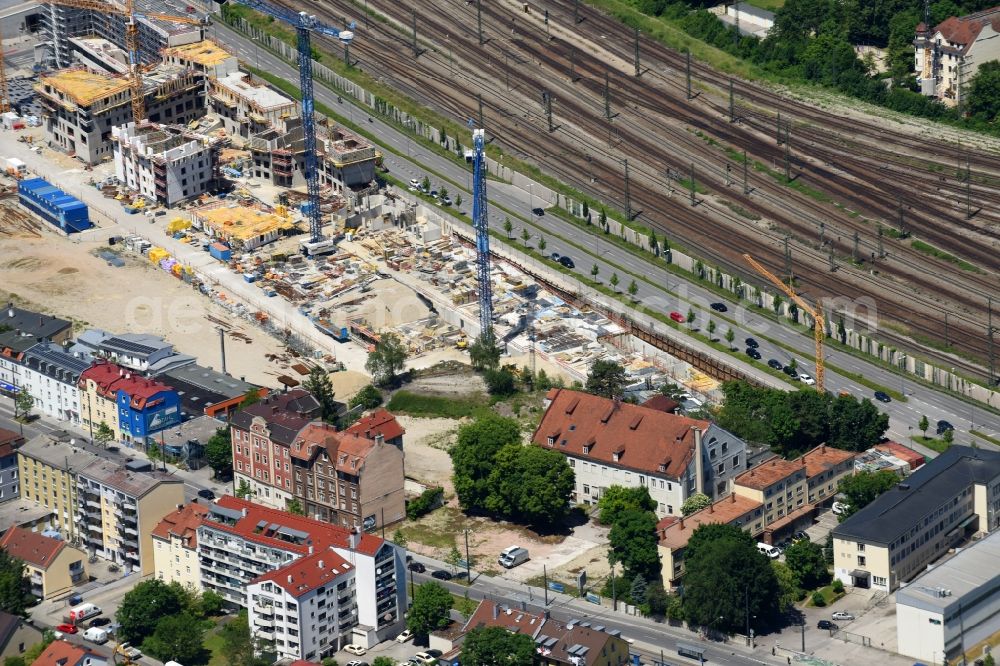 München from the bird's eye view: Construction site to build a new multi-family residential complex Kafler Strasse - Landsberger Strasse - Offenbachstrasse in the district Pasing-Obermenzing in Munich in the state Bavaria, Germany