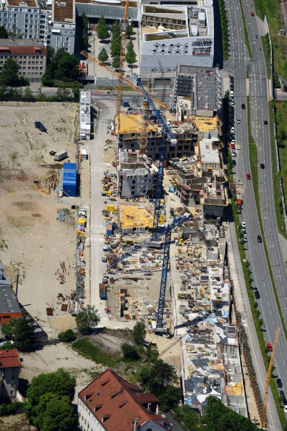 Aerial image München - Construction site to build a new multi-family residential complex Kafler Strasse - Landsberger Strasse - Offenbachstrasse in the district Pasing-Obermenzing in Munich in the state Bavaria, Germany