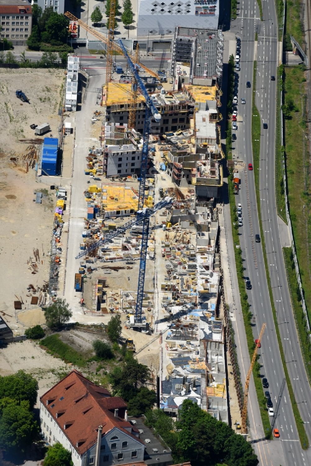 Aerial photograph München - Construction site to build a new multi-family residential complex Kafler Strasse - Landsberger Strasse - Offenbachstrasse in the district Pasing-Obermenzing in Munich in the state Bavaria, Germany