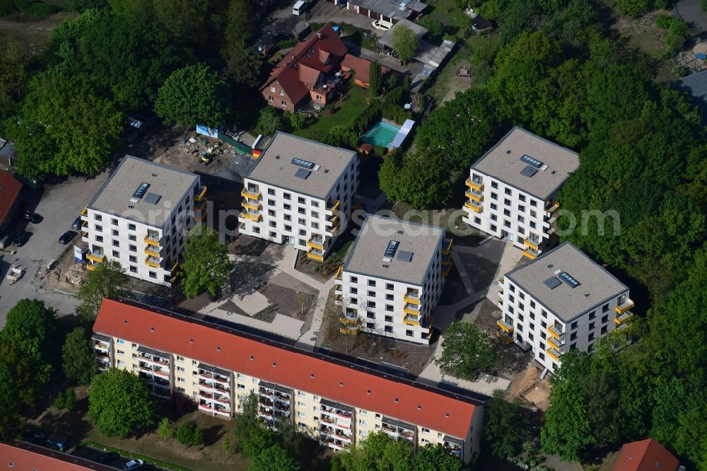 Potsdam from above - Construction site to build a new multi-family residential complex on Tiroler Donm in the district Potsdam Sued in Potsdam in the state Brandenburg, Germany