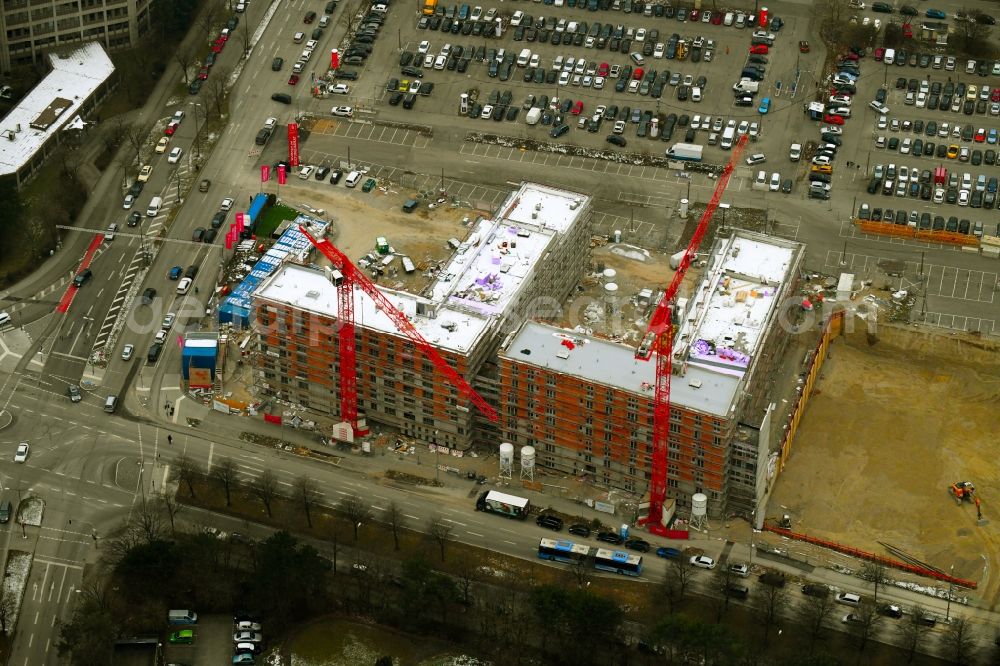 München from the bird's eye view: Construction site to build a new multi-family residential complex Von-Knoeringen-Strasse corner Fritz-Erler-Strasse in the district Ramersdorf-Perlach in Munich in the state Bavaria, Germany