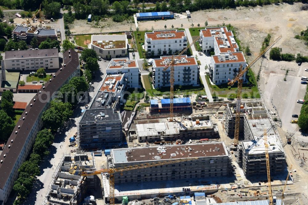 München from the bird's eye view: Construction site to build a new multi-family residential complex PANDION GARDENS of PANDION AG on Arnulfstrasse - Schaeringerstrasse in the district Neuhausen-Nymphenburg in Munich in the state Bavaria, Germany