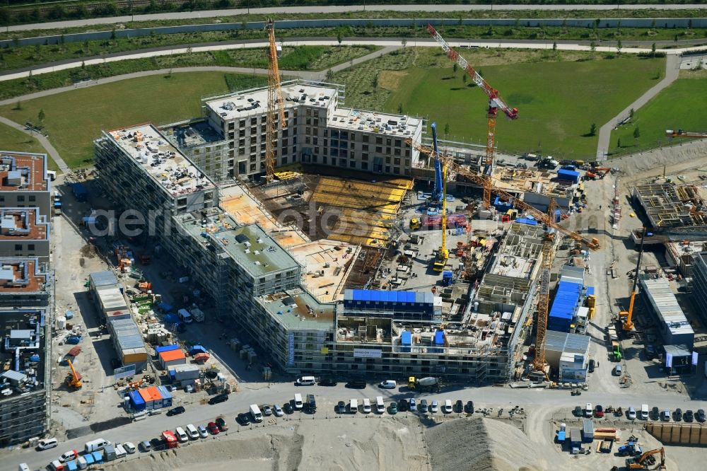 Aerial photograph München - Construction site to build a new multi-family residential complex PANDiON PENTA on Hermine-Von-Parish-Strasse in Munich in the state Bavaria, Germany