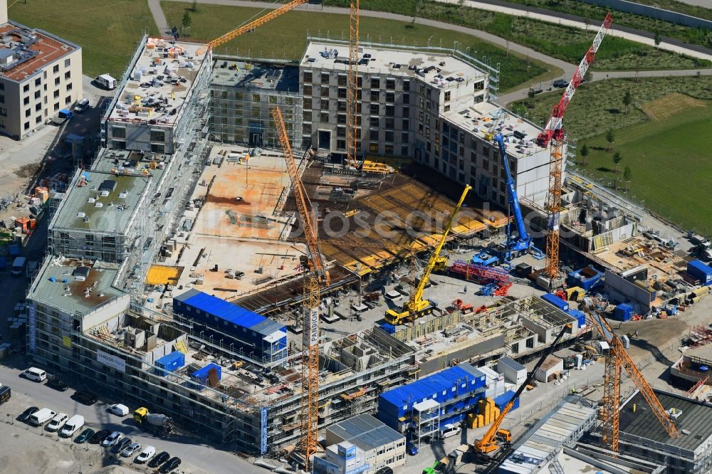 München from above - Construction site to build a new multi-family residential complex PANDiON PENTA on Hermine-Von-Parish-Strasse in Munich in the state Bavaria, Germany