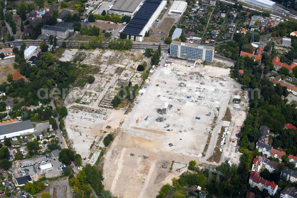 Berlin from above - Construction site to build a new multi-family residential complex Parkstadt Karlshorst between Blockdammweg, Trautenauer Strasse in the district Karlshorst in Berlin, Germany