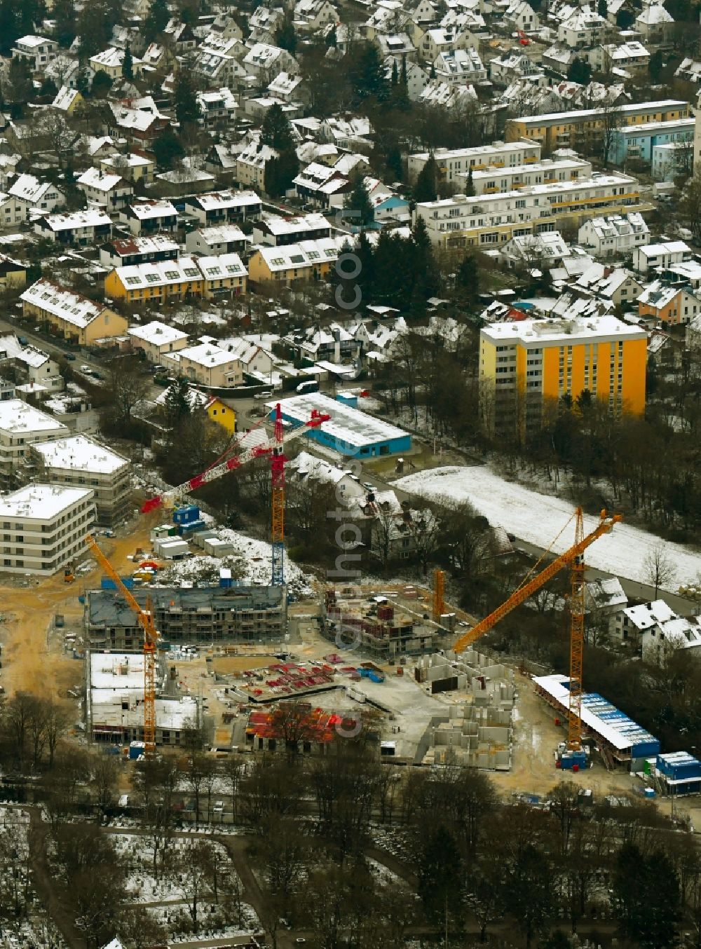 München from above - Construction site to build a new multi-family residential complex a??ParkStylea?? in the district Aubing-Lochhausen-Langwied in Munich in the state Bavaria, Germany