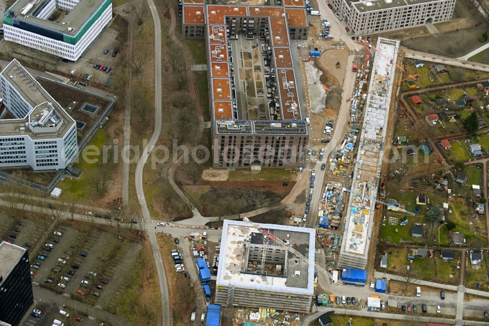 Aerial photograph Hamburg - Construction site to build a new multi-family residential complex Pergolenviertel on Winterlindenweg - Hebebrandstrasse - Dakarweg in the Winterhude district in Hamburg, Germany