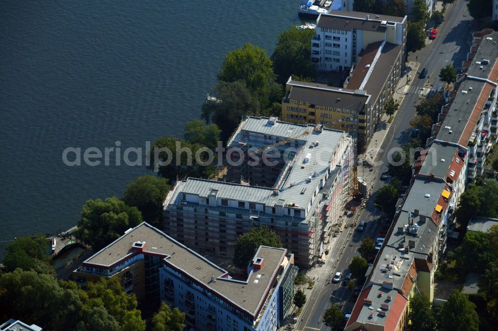 Aerial image Berlin - Construction site to build a new multi-family residential complex Pier 101 on Schnellerstrasse in Berlin, Germany