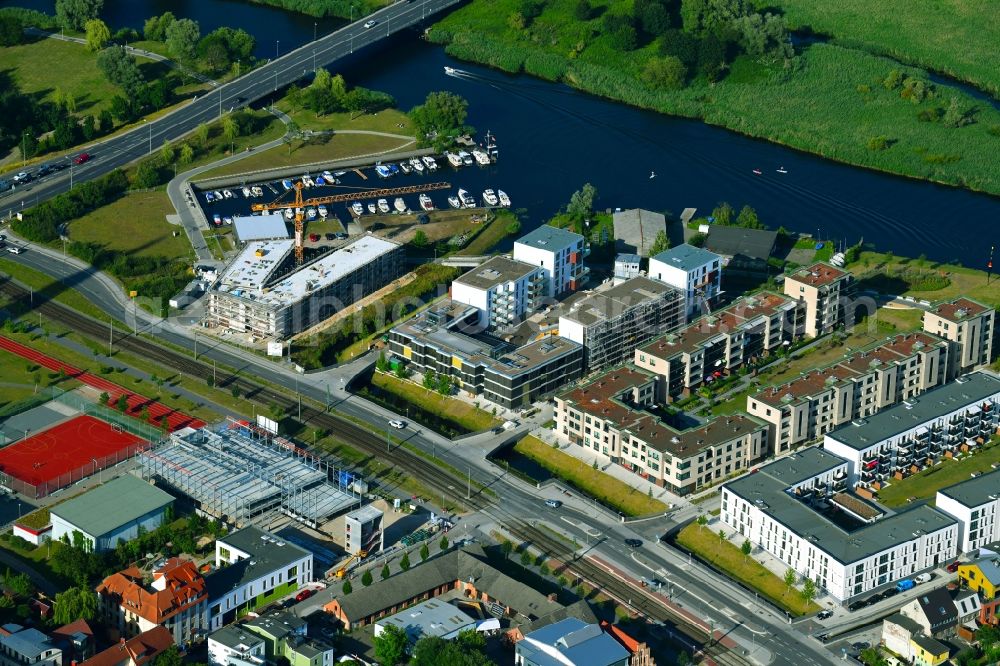 Aerial image Rostock - Construction site to build a new multi-family residential complex PIER48 Bei of Petribleiche in Rostock in the state Mecklenburg - Western Pomerania, Germany