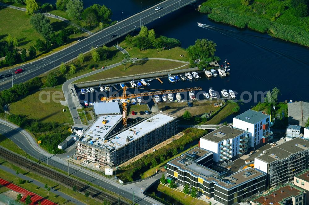 Aerial photograph Rostock - Construction site to build a new multi-family residential complex PIER48 Bei of Petribleiche in Rostock in the state Mecklenburg - Western Pomerania, Germany