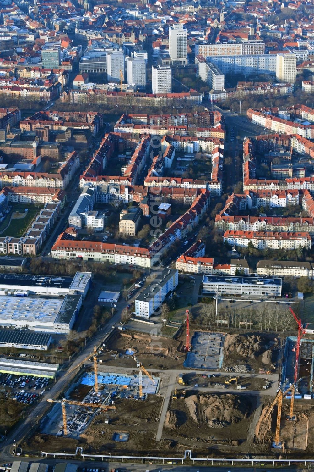 Aerial photograph Erfurt - Construction site to build a new multi-family residential complex of Projektgesellschaft Erfurt Nr.8 GmbH on Geschwister-Scholl-Strasse - Am Alten Nordhaeuser Bahnhof in the district Kraempfervorstadt in Erfurt in the state Thuringia, Germany