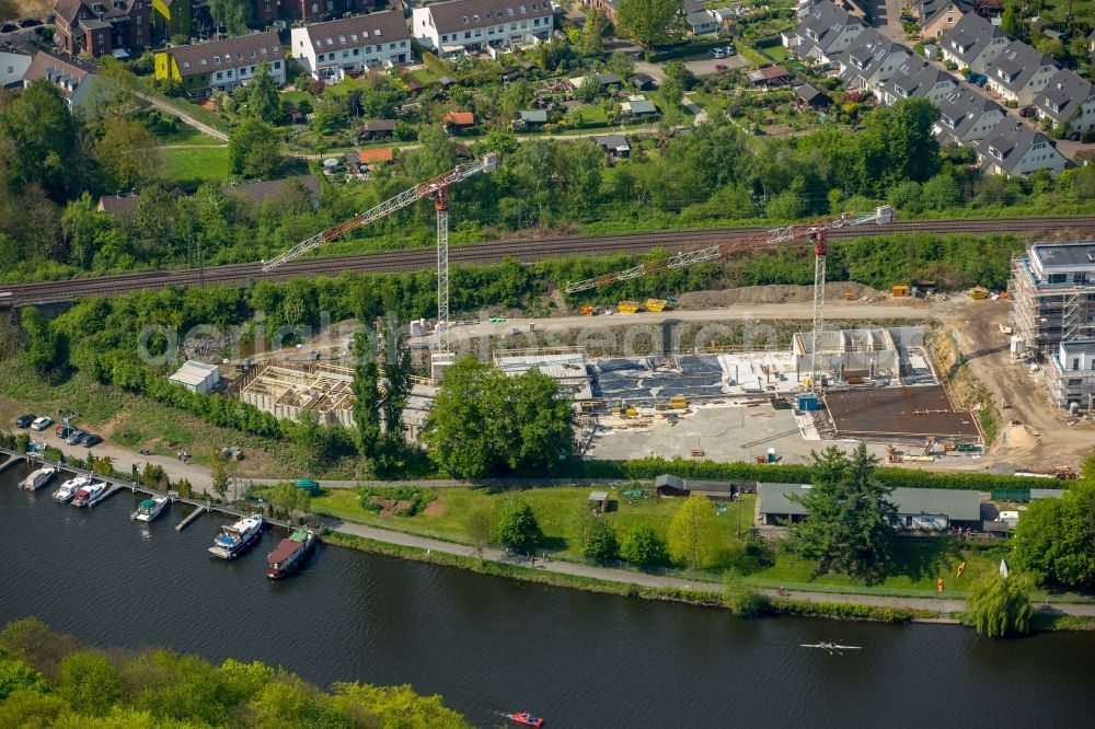 Aerial image Essen - Construction site to build a new multi-family residential complex Promenadenweg on river banks of Ruhr in the district Kettwig in Essen in the state North Rhine-Westphalia