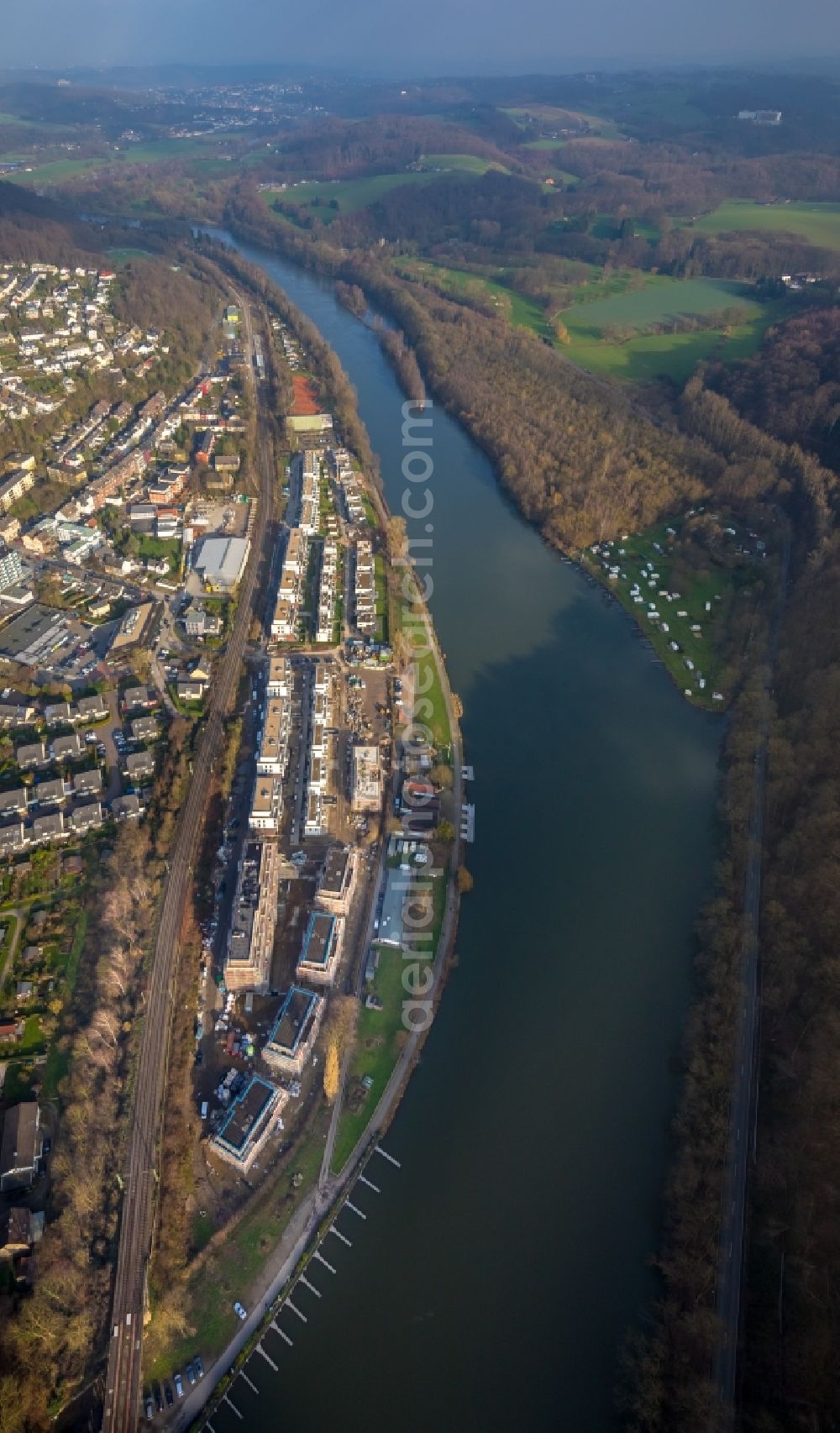 Aerial photograph Essen - Construction site to build a new multi-family residential complex Promenadenweg on river banks of Ruhr in the district Kettwig in Essen in the state North Rhine-Westphalia