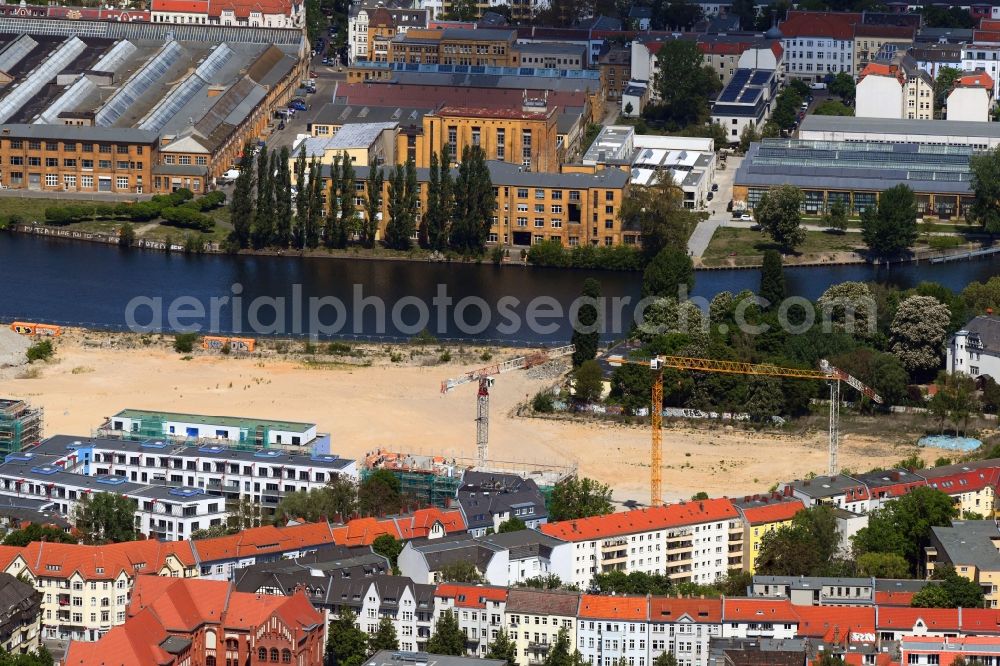 Berlin from above - Construction site to build a new multi-family residential complex Fliessstrasse - Hasselwerder Strasse on river Spree in the district Schoeneweide in Berlin, Germany