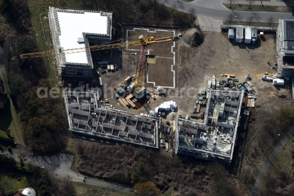 Aerial image Fredersdorf-Vogelsdorf - Construction site to build a new multi-family residential complex Refugium am Muehlenfliess an der Brueckenstrasse in Fredersdorf-Vogelsdorf in the state Brandenburg