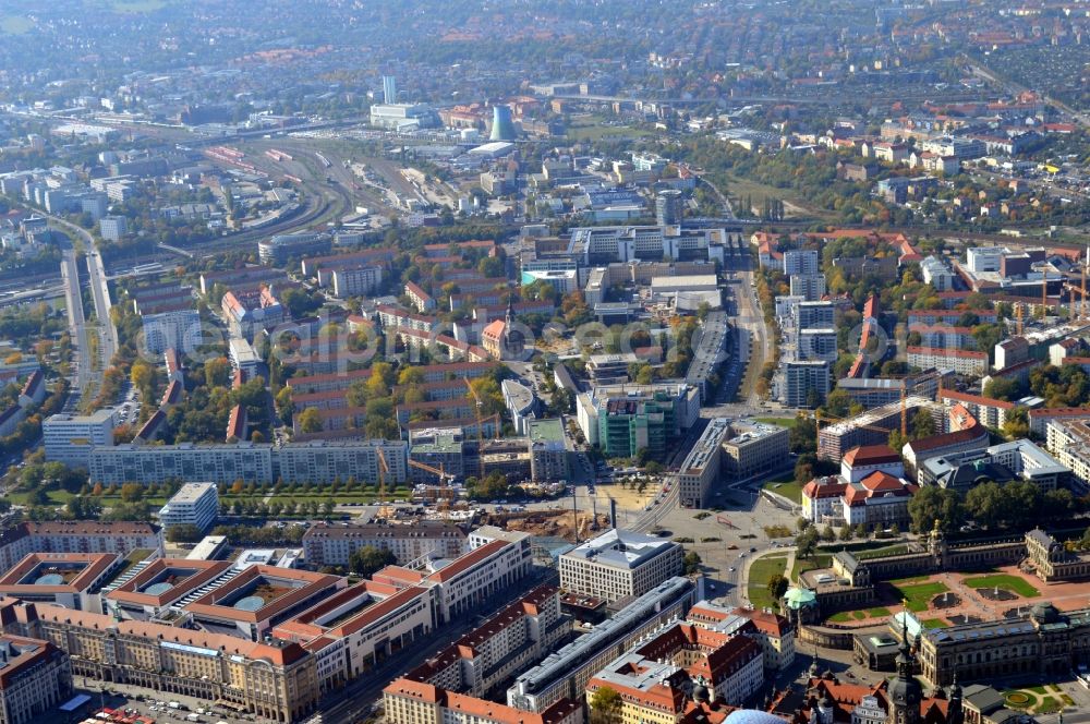 Aerial image Dresden - Construction site to build a new multi-family residential complex Residenz on Postplatz of Consus Real Estate AG (ehemals CG Gruppe AG) on Annenstrasse in the district Altstadt in Dresden in the state Saxony, Germany