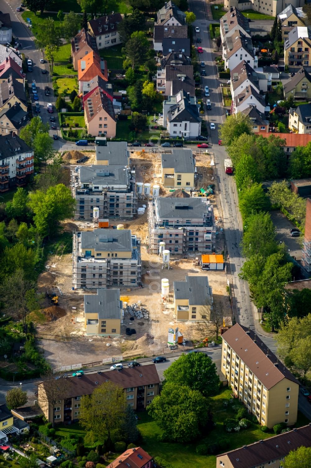 Hagen from above - Construction site to build a new multi-family residential complex on Rheinstrasse in Hagen in the state North Rhine-Westphalia