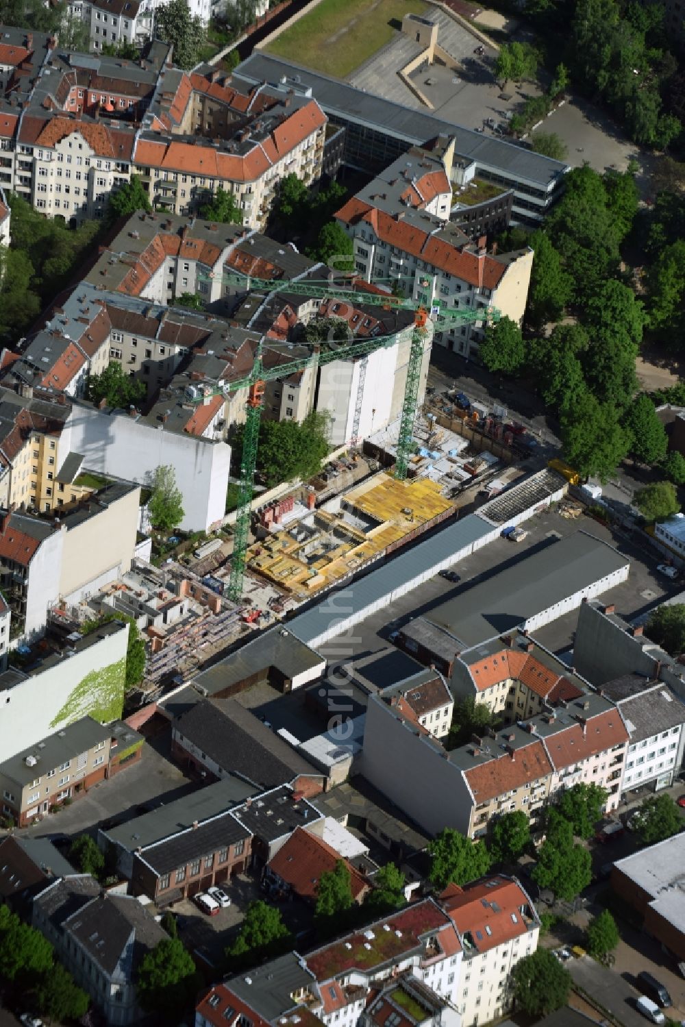 Aerial image Berlin - Construction site to build a new multi-family residential complex Richardplatz - Boehmische Strasse in Neukoelln in Berlin in Berlin, Germany