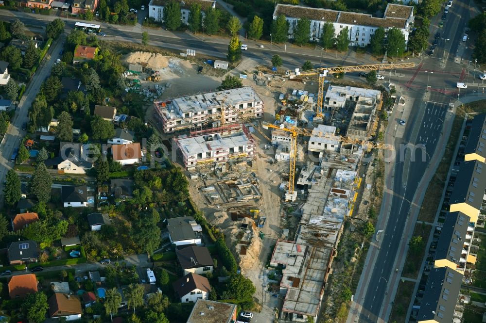 Aerial image Berlin - Construction site to build a new multi-family residential complex Schoenefelder Chaussee corner Wegedornstrasse in the district Altglienicke in Berlin, Germany