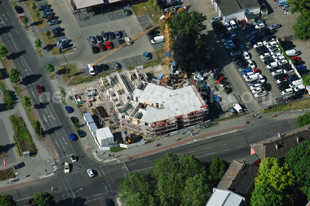 Aerial image Berlin - Construction site to build a new multi-family residential complex of SelaGroup GmbH on Lueckstrasse corner Rummelsburger Strasse in the district Lichtenberg in Berlin, Germany