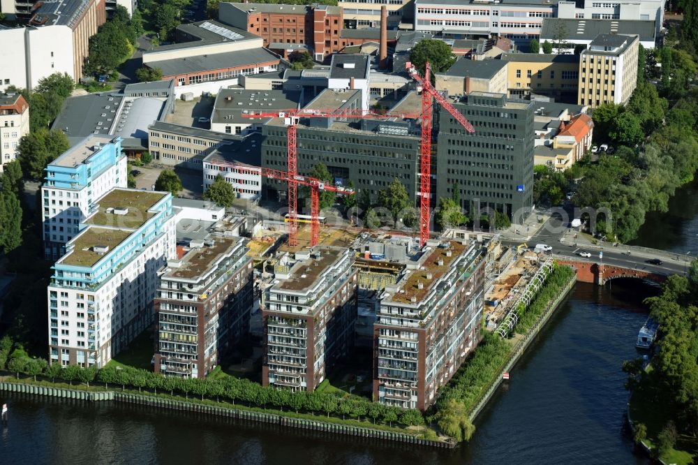 Aerial photograph Berlin - Construction site to build a new multi-family residential complex Spree-One of OPTIMA-AEGIDIUS-FIRMENGRUPPE Nymphenburger Beteiligungs AG on Dovestrasse in the district Charlottenburg-Wilmersdorf in Berlin, Germany