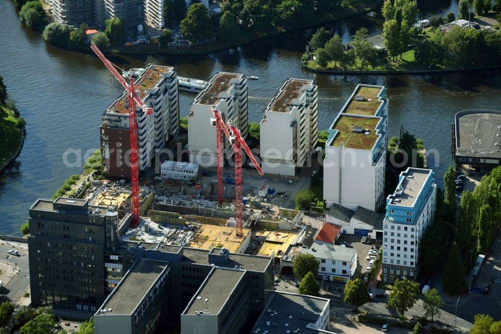 Berlin from above - Construction site to build a new multi-family residential complex Spree-One of OPTIMA-AEGIDIUS-FIRMENGRUPPE Nymphenburger Beteiligungs AG on Dovestrasse in the district Charlottenburg-Wilmersdorf in Berlin, Germany